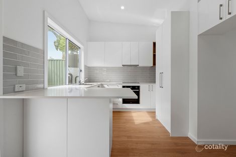 32 Eighth Ave, Toukley, NSW 2263