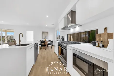 Property photo of 43 Bellthorpe Road Botanic Ridge VIC 3977