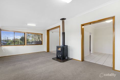 Property photo of 2 Satinwood Avenue Figtree NSW 2525