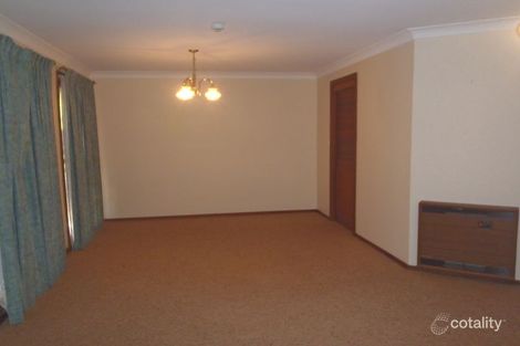 Property photo of 5 Osborne Place Dubbo NSW 2830