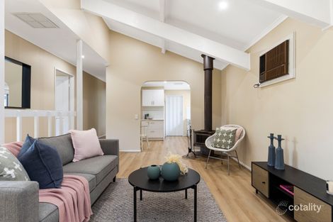 Property photo of 14 Dridan Crescent Trott Park SA 5158