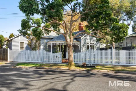 13 Watson Gr, Glen Huntly, VIC 3163