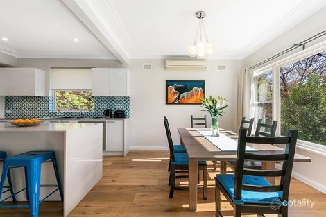 Property photo of 29 Putarri Avenue St Ives NSW 2075