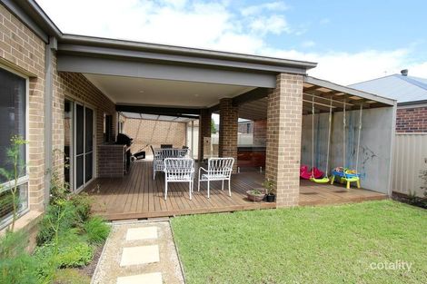 Property photo of 8 Chifley Drive Delacombe VIC 3356