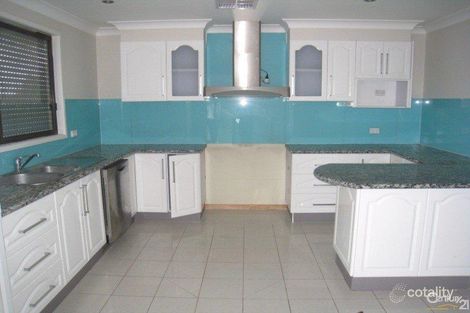 Property photo of 2 Chapman Place Wakeley NSW 2176