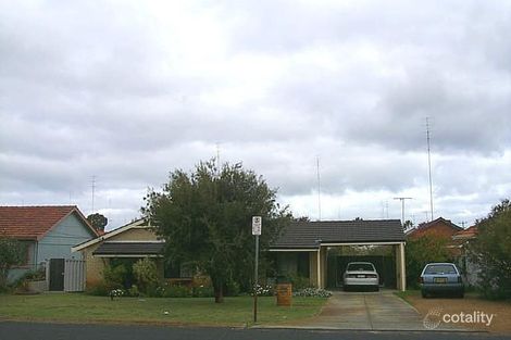 3 Bright St, Carey Park, WA 6230