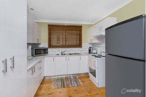 Property photo of 13 Kalani Street Budgewoi NSW 2262