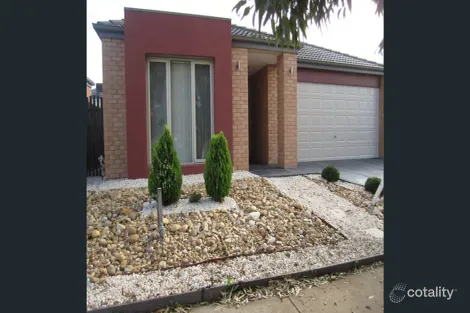 Property photo of 17 Chatham Avenue Tarneit VIC 3029