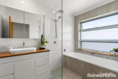 Property photo of 2 Martin Avenue Ulladulla NSW 2539