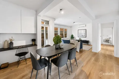 2/5 Alfriston St, Elwood, VIC 3184