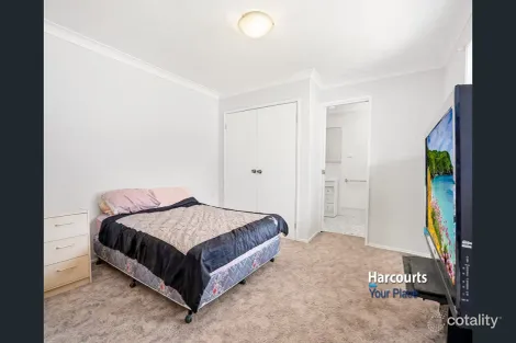 Property photo of 71 Torres Crescent Whalan NSW 2770
