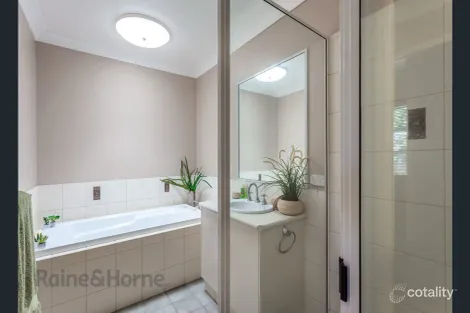 Property photo of 1/16 Pascoe Lane Harlaxton QLD 4350