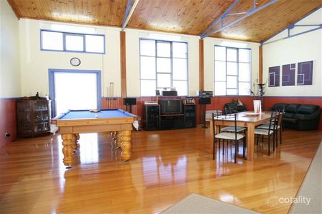 Property photo of 16 Rowitta Road Lindisfarne TAS 7015