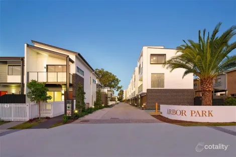 42 West Ave, Wynnum, QLD 4178