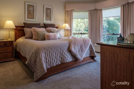 Property photo of 39 Barlyn Road Mount Waverley VIC 3149