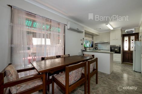 Property photo of 40 Cranbourne Drive Cranbourne VIC 3977
