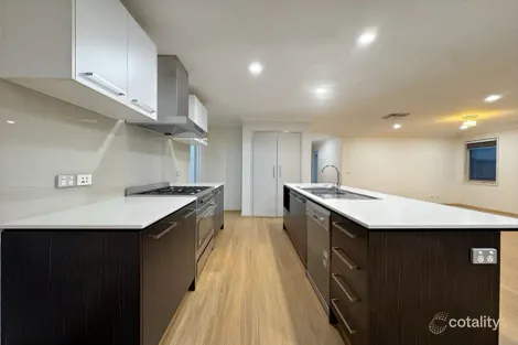 Property photo of 71 Fongeo Drive Point Cook VIC 3030