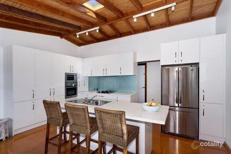 Property photo of 80 Warriewood Road Warriewood NSW 2102
