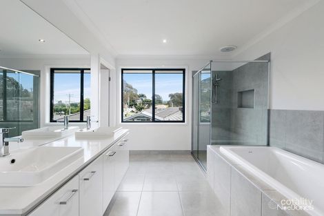 Property photo of 223 Brandon Park Drive Wheelers Hill VIC 3150