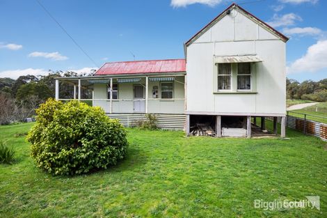 Property photo of 25 Lake Road Daylesford VIC 3460
