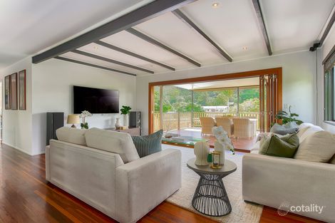 Property photo of 5 Rialanna Street Kenmore QLD 4069