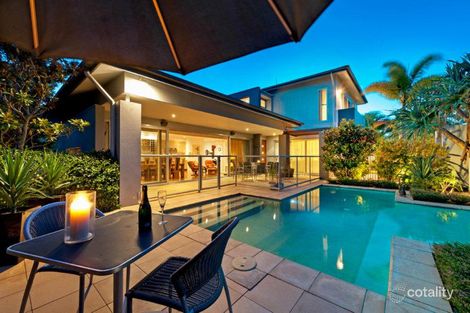 Property photo of 37 Serenity Boulevard Helensvale QLD 4212