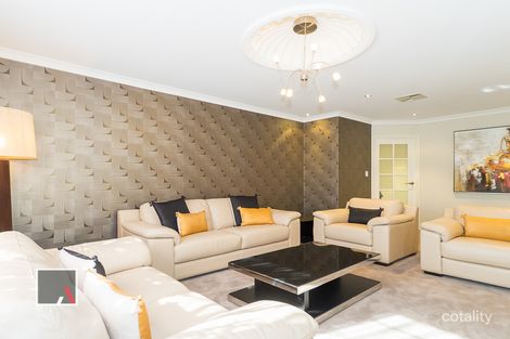 Property photo of 39 Chartwell Bend Hocking WA 6065