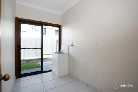 Property photo of 40 Village Circuit Eimeo QLD 4740