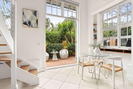 Property photo of 2/10 Dalleys Road Naremburn NSW 2065