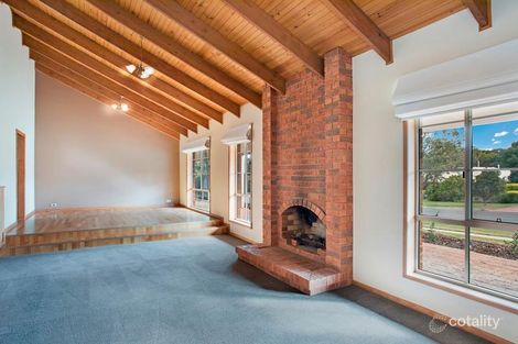 Property photo of 1 Wirilda Court Mount Helen VIC 3350