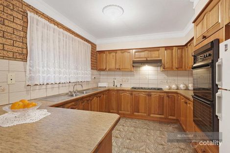 Property photo of 34 Royal Avenue Springvale VIC 3171
