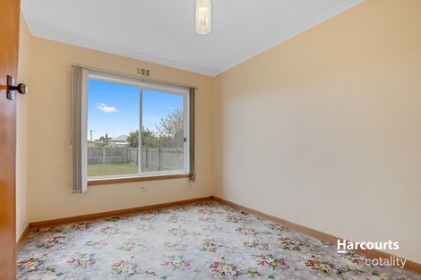 Property photo of 28 Lyons Street Somerset TAS 7322
