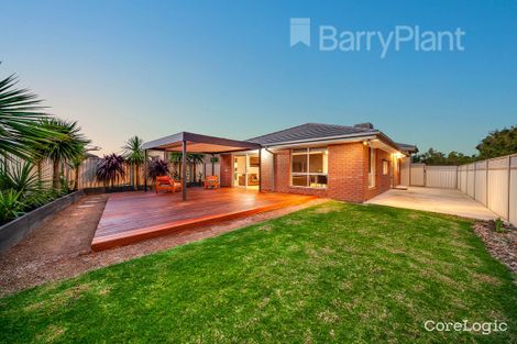 Property photo of 5 Dream Court Pakenham VIC 3810