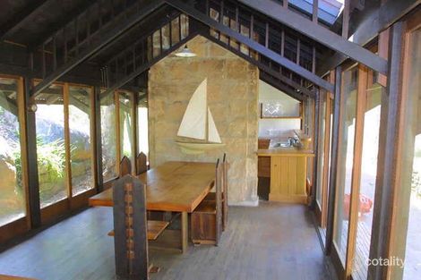 Property photo of 104 Thompson Street Scotland Island NSW 2105