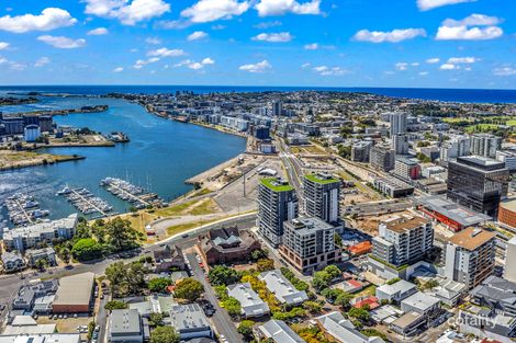 702/11 Charles St, Wickham, NSW 2293