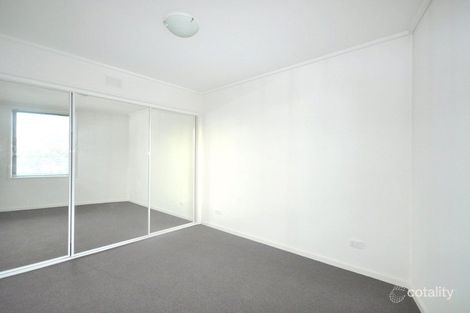 Property photo of 32/99 Whiteman Street Southbank VIC 3006