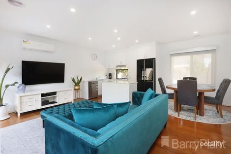 7 Frontier Ave, Greenvale, VIC 3059