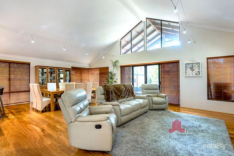 Property photo of 11 Avon Gardens Millbridge WA 6232