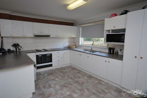 Property photo of 111 Murrayfield Drive Dubbo NSW 2830