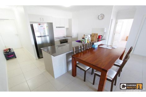 Property photo of 27/8 Win Street Eight Mile Plains QLD 4113