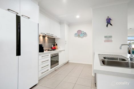 Property photo of 15 Atlantic Drive Pakenham VIC 3810