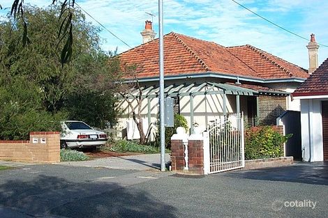 3 Sea View St, Beaconsfield, WA 6162