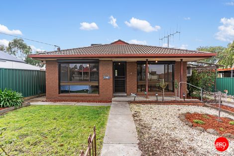 35 Sandhurst Rd, California Gully, VIC 3556