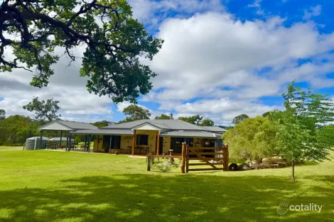 881 New England Hwy, Upper Yarraman, QLD 4614