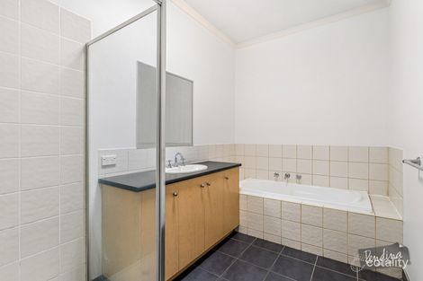 Property photo of 38 Gowanbrae Drive Gowanbrae VIC 3043