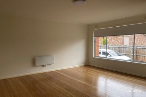 Property photo of 5/82 Thackeray Road Reservoir VIC 3073