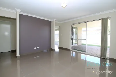 Property photo of 16 Menner Way Piara Waters WA 6112