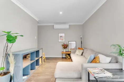 Property photo of 10/15 Cottenham Street Fairfield QLD 4103