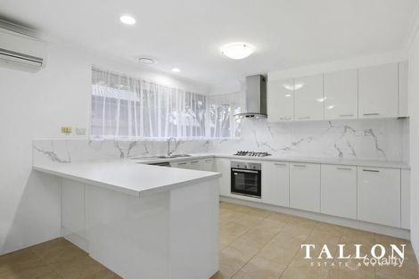 Property photo of 1 Sullivan Drive Somerville VIC 3912