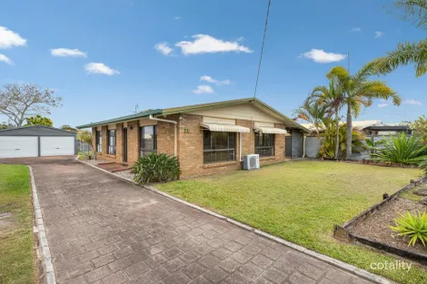 11 KURUMAN ST, SCARNESS, QLD 4655